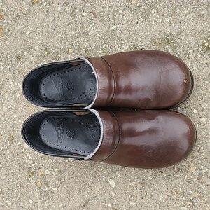 Dansko Professional Antique Brown Leather Work Nurse Size 42 (US 11.5-12)